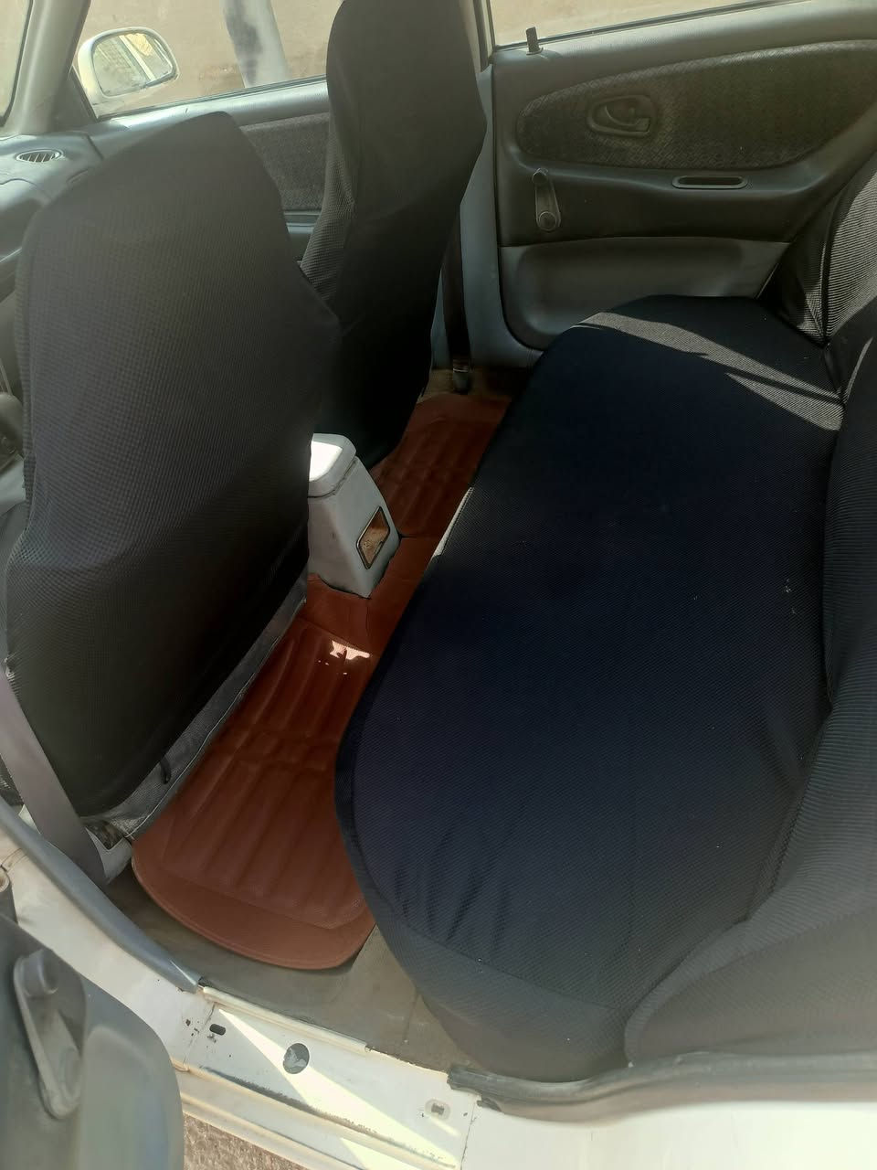 برونون موديل 2004 مكفوله من ضربه محرك وكير تمام حداده وره وكدام جديده سعر/ 40/بابل  القضاء القاسم المقدس ***********
