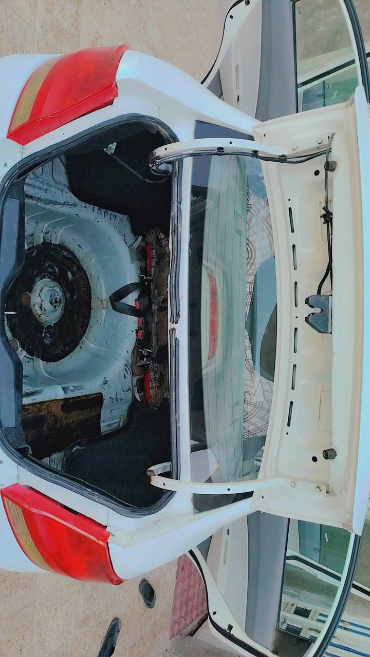 السلام عليكم شوفرليت سايل موديل2012 سنويه ل26 سياره جاهزه ونضيفه دخم تاير حداديه تبريد تتفئه كهربائيات كله شغاله مبدل بيه صندوك فقط بيه ضربه موضحه بالصوره راجعه ع لبلاد سعر53 بيه مجال حك الجيه للأستفسار ***********
