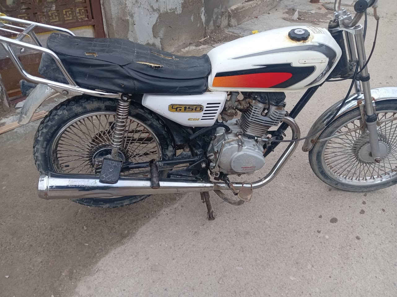 دراجة للبيع موديل 19سعر 225وبي مجال للستفسار ***********
