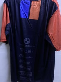 ملابس • للبيع