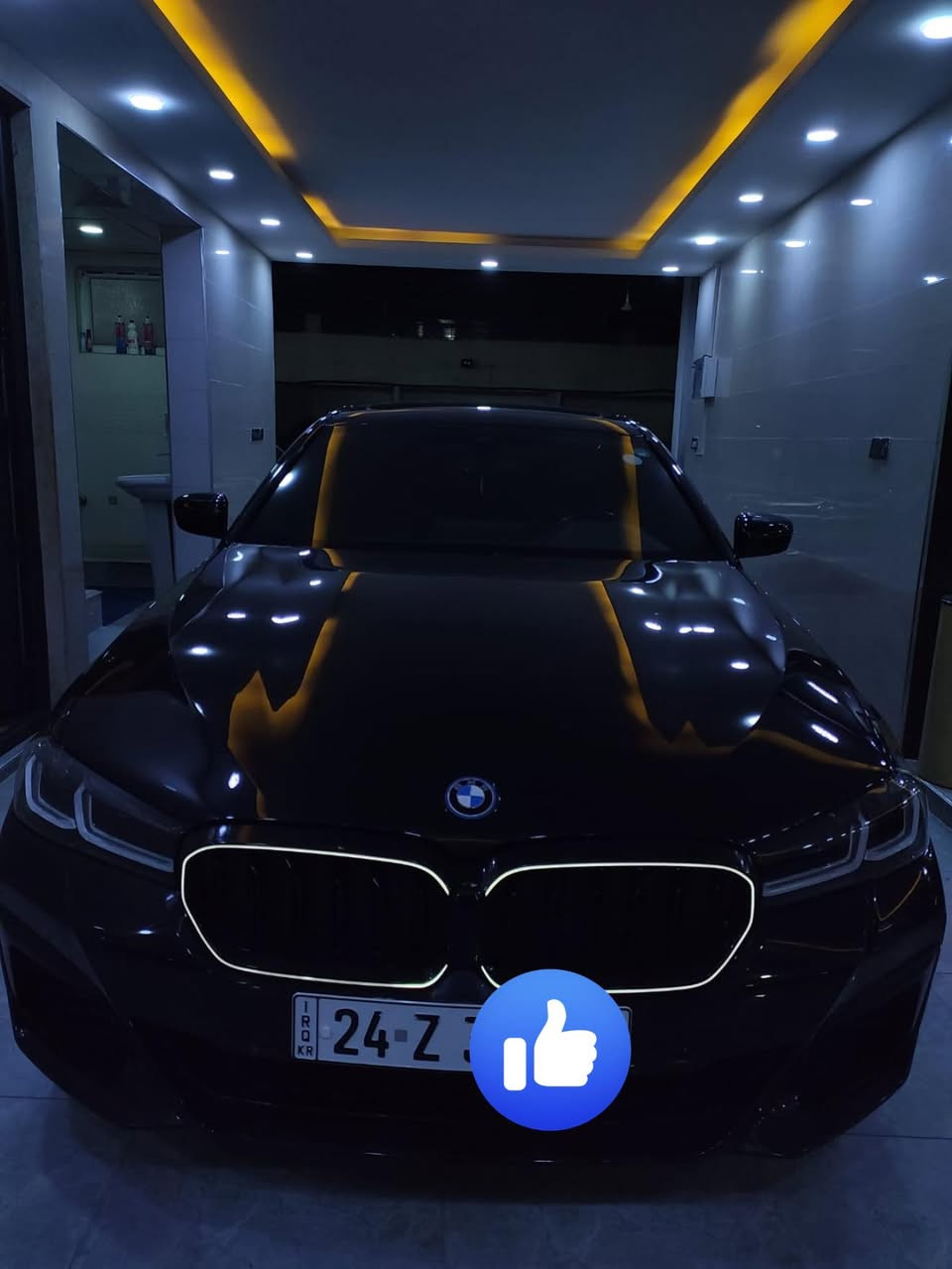 Bmw 530E 2022 Black 2.0L
حجم المكينه : 2000 تيربو + هايبرد + شحن منزلي بلك ان 

السعر : 32000$ 

الضرر :  حادث بسيط في الجنطة 

#مواصفاتها

.شاشه 

.بصمه 

.بنوراما

.كشنات جلد

.هيترات بالكشنات

.ويل كب

.حساسات خلفي امامي

.هندبريك بصمه

.قطعتين تبريد

.كشنات كهرباء

.لايتات لد + زنون

.بكلايت لد

.شحن وايرليس

.اناره داخليه 7 الوان

.صندوك كهرباء

.رادرات 360

.اشاير بالمري

. اتو هولد

 📞***********

بغداد / العامرية
