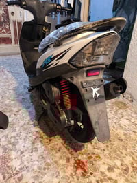 ماكس عدله صارلها شهر من طالعه من الوكيل كلشي بيها بلادي دراجه شلعه ومع...