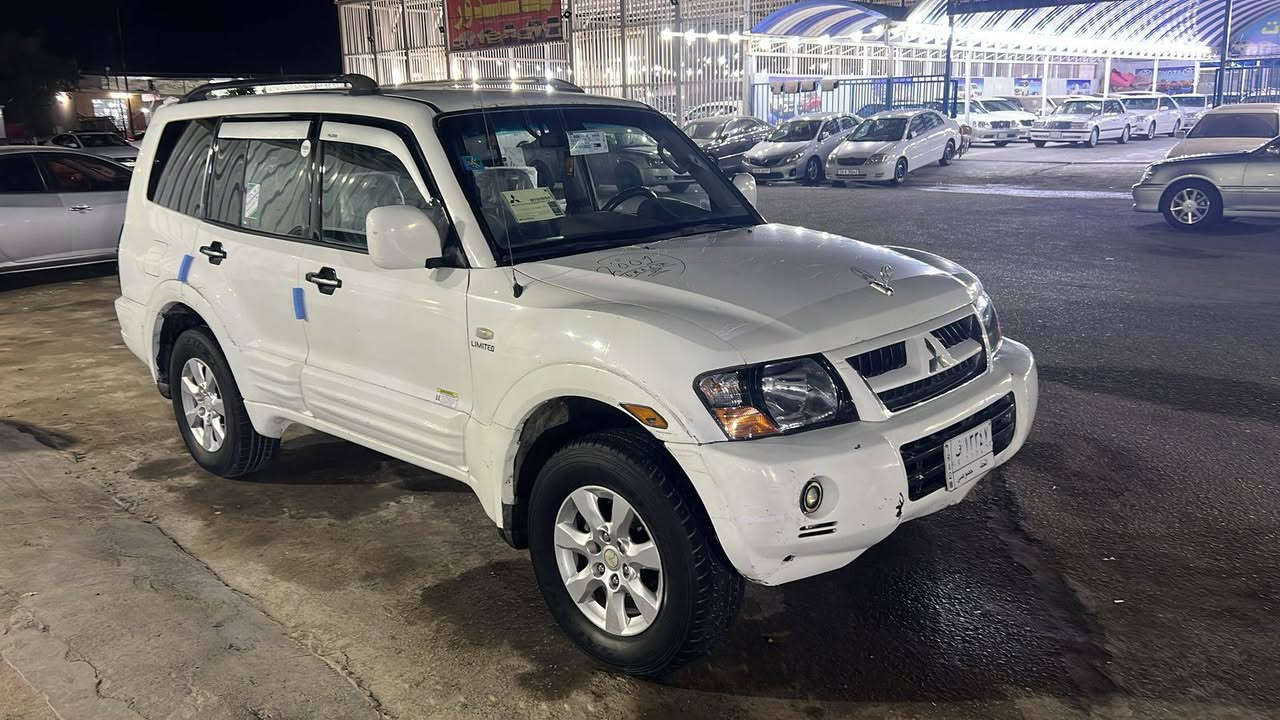 باجيرو 2001 رقم نجف انكليزي
كير محرك تبريد ع الشرط
سياره خير من الله صبغ بس رشات بسيطه بيهه
مكانهه النجف السعر 87 وبيهه مجال للاستفسار
***********
