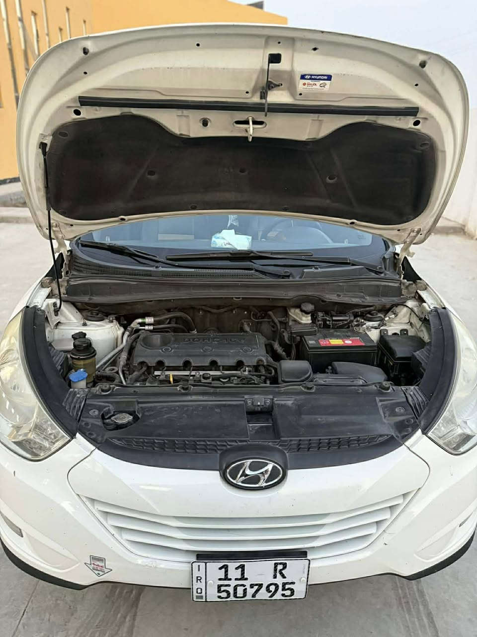 السلام عليكم توسان موديل ٢٠١٢خليجي بيه قبق الجنطة فتحة سقف نظيفه السيارة عارضيهه 140وبيها مجال مكاني اليوسفية وهذا رقمي *********** بي واتساب وصور السونار موجودة
