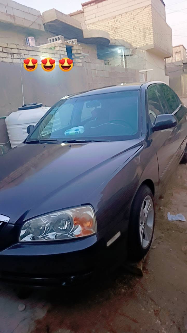 سلام عليكم النتره موديل 2002 محدث 2006 سياره حداديه كامله تخم تغير جديد تبريد كامل ماعده الغاز كربايات كل شغال ماكو شي مايشتغل شرط كير ومكينه 2000 جديد سياره مصبوغه صبغ عام لجماليه  السعر 70   المكان كربلاء المقدسه الحر ***********/***********
