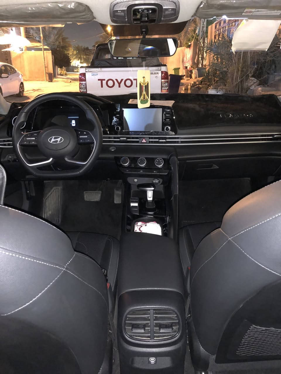 السلام عليكم
🚗 هيونداي إلنترا 2024 🇨🇳 تجميع صيني – فول مواصفات

مستخدمة عداد(10.000)ألف كم فقط 

رقم أربيل جديد تريد تحويل تريد وكالة 

📜 كفالة عامة من التبديل وللصبغ
🔹 محرك 1500 دبل نوزل اقتصادي
🔹 بصمة تشغيل
🔹 فتحة سقف
🔹 شاشة 
🔹 كاميرا خلفية
🔹 حساسات أمامي وخلفي
🔹 سايد بريك كهرباء
🔹 Auto Hold
🔹 Drive Mode
🔹 إضاءة LED نهارية + لايت زينون
🔹 تبريد خلفي
🔹 عزل حراري وعزل صوت
🔹 داشبورد شاشة (ستايل آيباد)
💰 السعر:142وبيها مجال بسيط 

📍 الموقع: النجف الاشرف 

‏✅*********** 
‏✅
