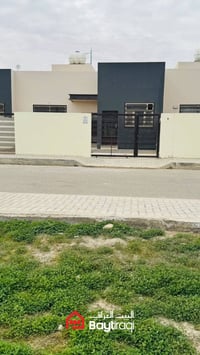 مجمع السلطان • ٢٠٠م • سند جاهز