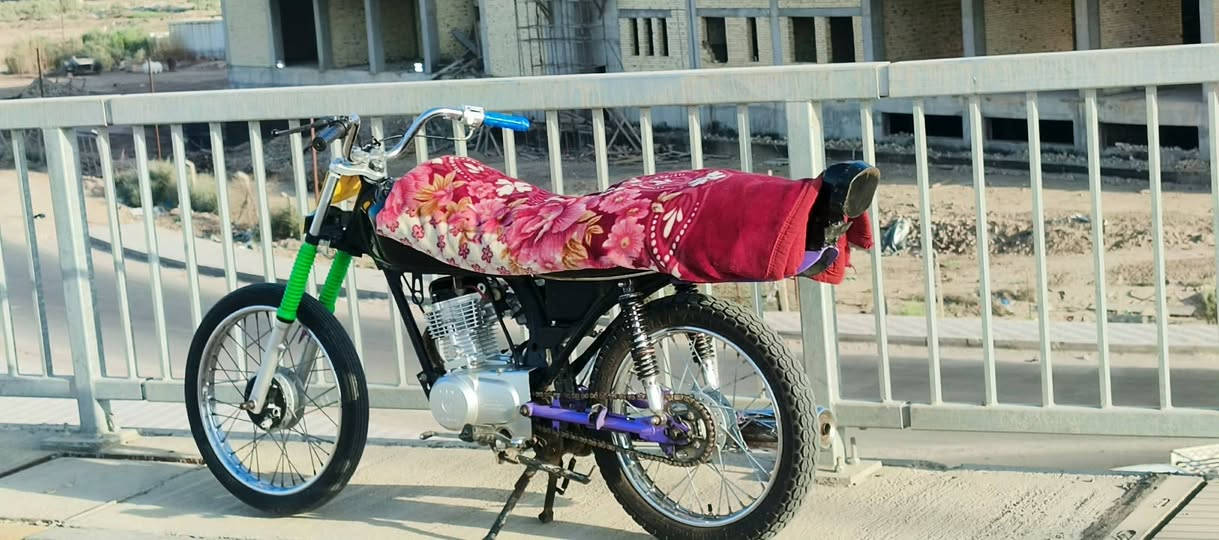سلام عليكم للبيع نامه 🦅🪬⚓
اوراق اصولي مدفوع الكمرك شاصيها ارشا 2015
يالله نامه موديل 2026كلها من الطول للطول جاهزه ماناقصها برغي عوزها بس خيال 🦅
محرك سي جي نامه ابو الحربه ⚓ مامفتوح برغي شركه كلها 
السعر 700وبيها مجال للشراي 
مكاني الغراف رقم التواصل  ***********
