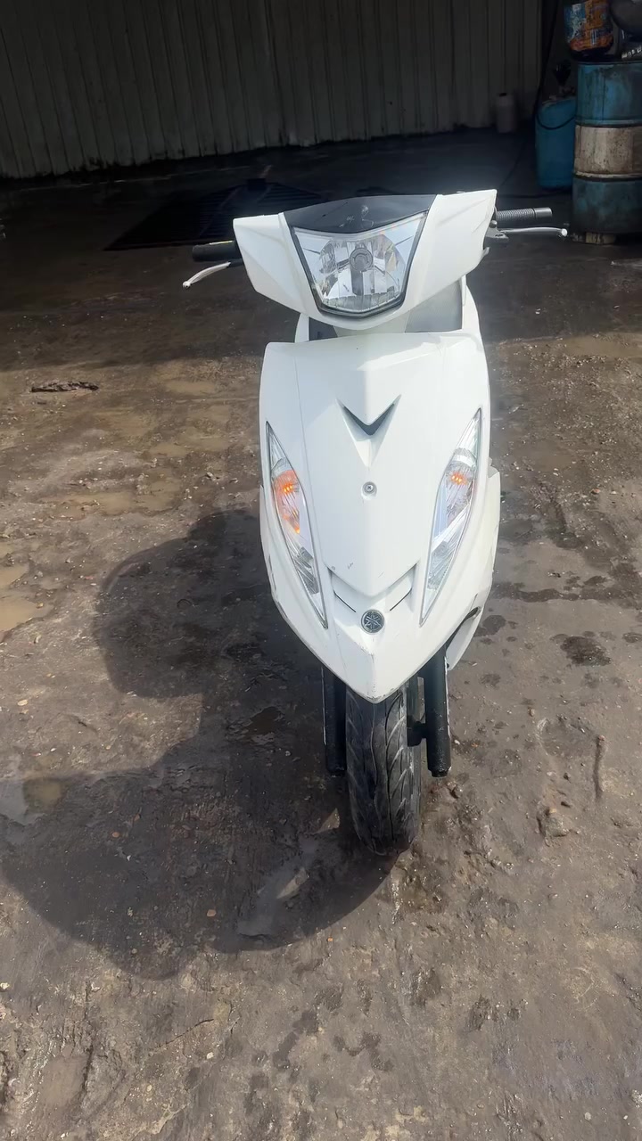 السلام عليكم
دراجه GTR

مكينته ناعمه وخير من الله 

بيه بس شخوط بل بجم امبينات بل صوره دراجه خير من الله مكينه ومعدل وشلعه كفاله عامه من ناحيت كلشي بيه ولدراجه نازله من الرمبه صارلهه شهر 

مكاني / بغداد الزعفرانيه 

السعر/ (1,150) وبيه مجال حك الجيه 

رقم/ ‭٠٧٨٤ ٨٥٠ ٢٠٤٠‬

مامتواجد خاص
