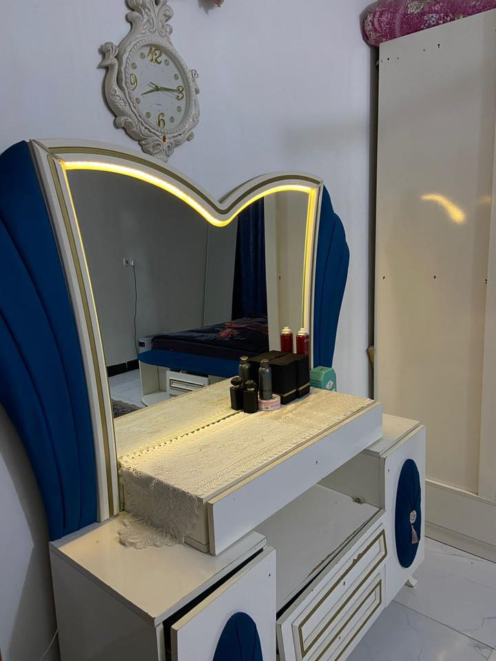 للبيع كربلاء الحولي
الضرر جميع السكك عاطلة 

250 الف 
***********
