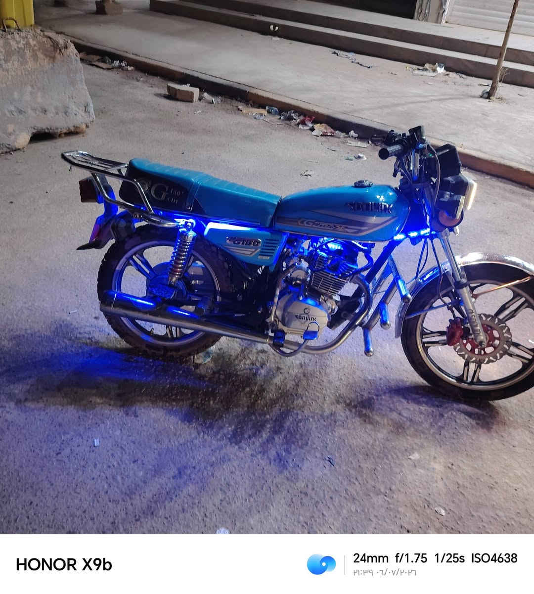 للبيع فقط دراجه موديل 23 دراجه حلوه ونضيفه بيها شلعه خير من الله 
كلشي بيها جديد وشغاله من كلشي  دراجه ما مفتوحه بصمات ثنين وياها ومنفيس
للتواصل خاص او على رقم ***********//***********
