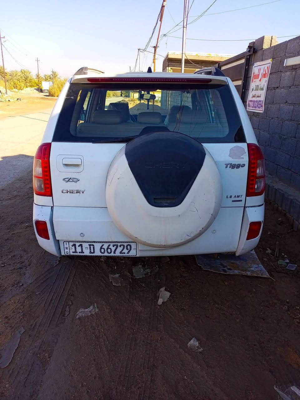 السلام عليكم من رخصت الادمن سيارة للبيع تيكو موديل 2012 سيارة نضيفة  تحتوي على شاشة لمس مكينة بحالة جيدة سعر 60 قفل  مكان بغداد سويب سيارة بسمي تحويل مباشر رقمي ***********  موجود واتساب
