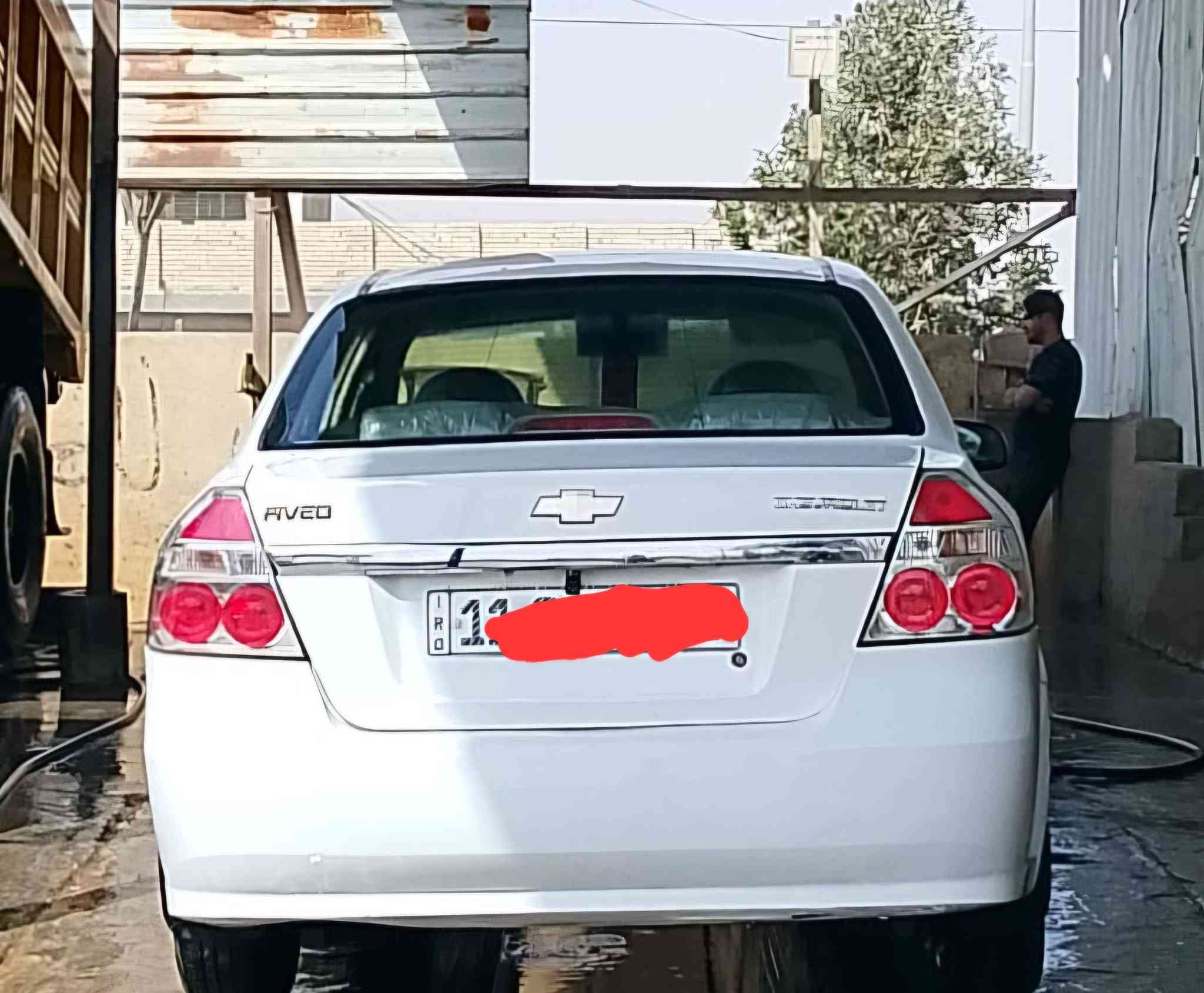 السلام عليكم 
 افيو 2011  خليجي محرك 1600 المفتوح   سنويه ورقم جديد 2029  محرك وكير كفاله تتفئه وتبريد بيها صبغ قليل بلباب  بدون ضربه  سياره جاهزه مابيها اي نقص تحويل مباشر 
السعر 80 وبيها مجال العنوان النهروان 
***********
