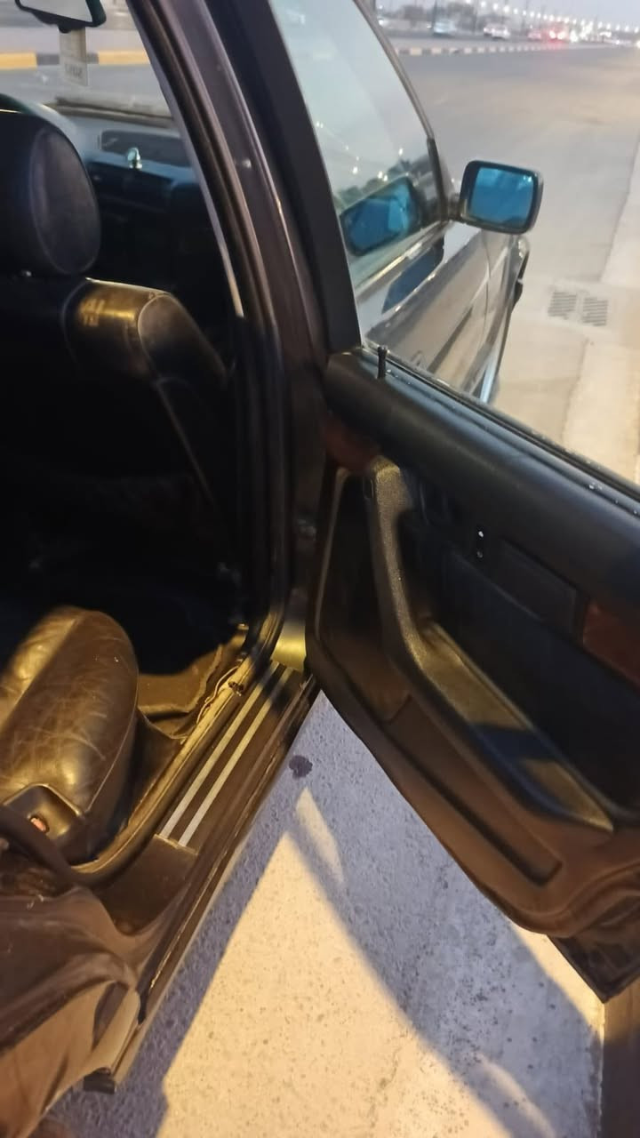 سلام عليكم BWM540 رقم بغداد جديد الاتصال علا الرقم *********** السعر 68
