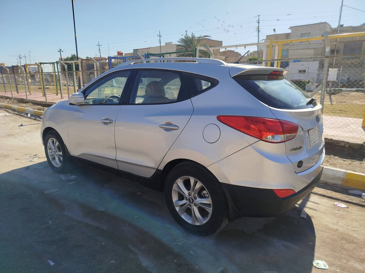 بيع مستعجل هونداي توسان موديل ٢٠١٣ خليخي مكفوله من الضربه والتبديل يوجد رشات صبغ ابيع حزام السياره جاهزه من كلشي محرك وكير وتبريد وتدفئه وتخم تاير حداديه كهربائيات كله جديد رقم بصره سنويه ٢٧ مكان السياره ناصريه المركز السعر ١١٥ وبيهه مجال قليل للاستفسار ***********
