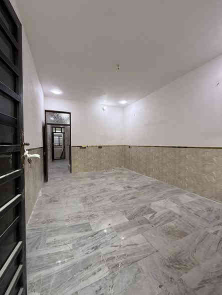 مشتمل 80م #للبيع واجهه 4 جديد 2025
استقبال و3 غرف نوم و خدمات طابقين و خارجية

#السعر 175 مليون وبي مجال / طابو ملك صرف
الشعب الصحة مقابل جامع قباء و قرب التجاري

***********
