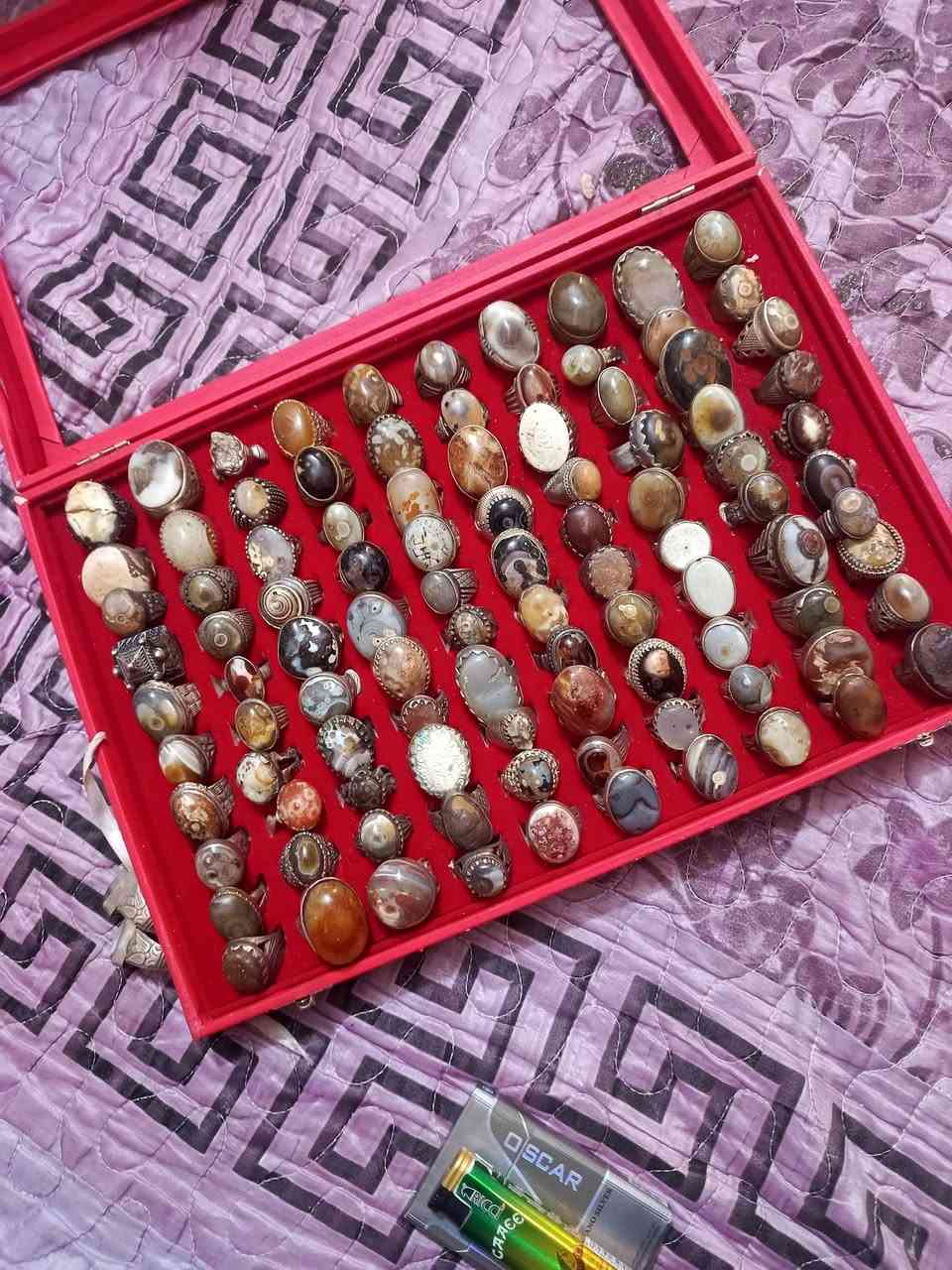 طبله محابس فضه للبيع الستفسار علا الرقم ما متواجد على الفيس
***********
ابيع شلع بكاني بغداد 
مدينه الصدر
