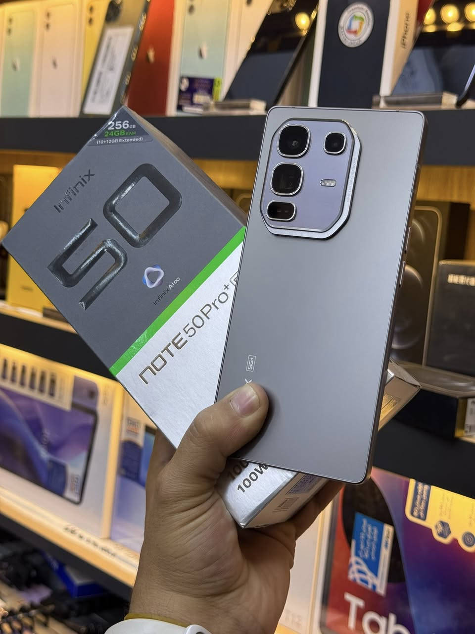 نوت 50 برو بلاص
نضافه 100
ذاكره256
السعر 430🔥
الموقع📍/الرمادي / شارع ام عمار /مركز اللؤلؤة للموبايل Al-lulua Mobile Center
للاستفسار/***********
