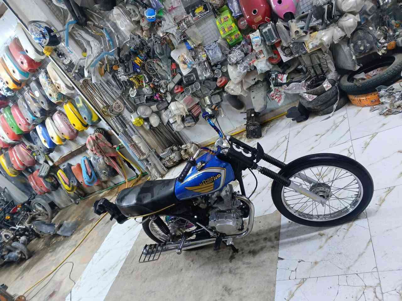 نحب السكنر خصوصاً إذا حلاويه وإذا جديده وحلوه
من رخصه ادمن الكروب المحترم 
 دراجه اربعه كير سكنر حلاويه يعني الحله 
موديل الشاصي 18 
الغراض كلها 27
السعر 600 وبيها مجال للطيبين 
ومااحب الرسائل تعالي اتصال لان راسي ياذيني😅
العنوان كوفه 
تحياتي لمن حقق امنياتي 
***********
