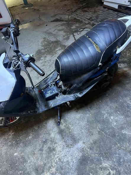 سلام عليكم دراجه ماكس 120 عدله للبيع  مكينه خير من الله بوشه 58ونص مكان بغداد حي العامل ***********
