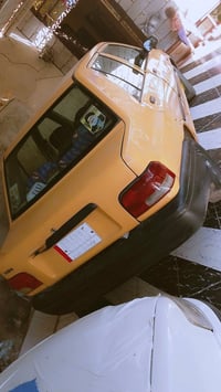 يا الله سايبه للبيع موديل 15رقم واسط السياره نضيفه فقط بيها خيط بخار س...