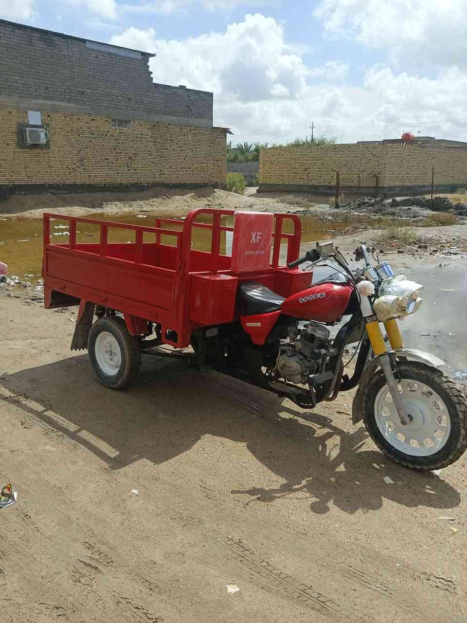 السلام عليكم ستوته للبيع اوراق مديل 15 شاصي نضيف محرك هم نضيف بدي شوفت عينك اكسن برغي سدر جديد الستوته جاهزه من كلشي كهرباياته كله شغاله سعره 1300
وبيه مجال الطيبين مكاني قضاء المدينه 
***********
