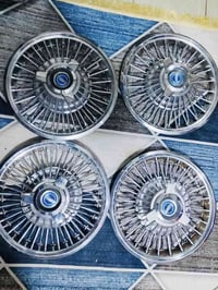 للبيع تحويره كورلا تاير ناصي وكبات موستنك عنواني بغداد دوره صحه 077280...