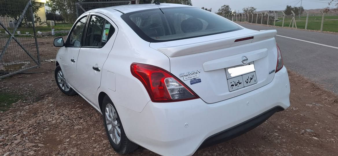 سەنی لاکشمیبا، مۆدیل ٢٠١٦ ،ڕەقەم سلێمانی ،سەنەوی تازەییە، فول مواسفات ٤جام کارەبایی  و ویل کرۆم تەبرید مرکزی  بۆیاخی نیه ،۱٥۰ هەزارحەقیقی چووە ،گاعی و بەرەکۆشنی گیراوە توندوتۆڵە ، بەشەرتی مکینەو گێڕ .
نرخی /١٠٤وەرقەوە معملە
ژ.م/*********** كالار, السليمانية
