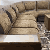 تخم مستعمل للبيع سعره 300 وبي مجال تواصل رقم 07779509442