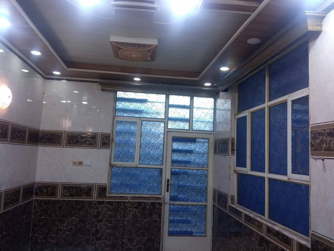 .(ع.. 469 )
دار لليجار  (100 متر ) حي الجامعه خلف نيشابور
سعر الايجار 650 الف
يحتوي على طابقين
الطابق الأول 
غرفه  صاله   مطبخ   استقبال
الطابق الثاني 
غرف 2   اسويت   صاله

***********
***********
حسين البغدادي
كوله من طرف ام ملاك امانه

