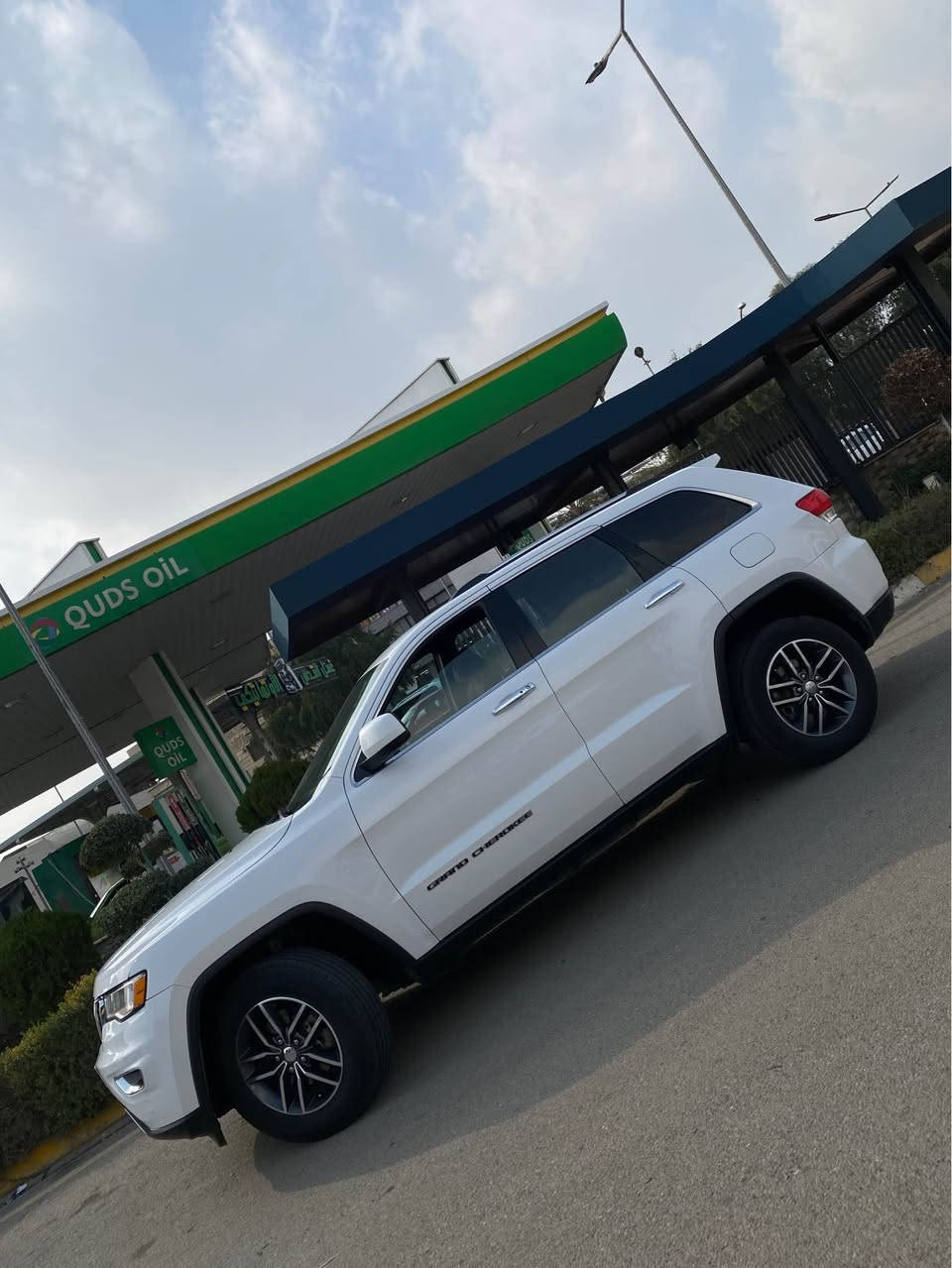 جيب لاريدو 2017 كلين
ماشية 130
رقم سليمانيه بأسمي شرط تحويل وكاله
بيها بطاقة بانزين
سعر 225 قفل
مكان السياره كركوك📍
للاستفسار الاتصال 
*********** كركوك, العراق
