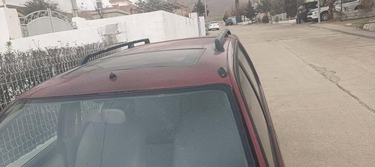 فرۆشتنی خێرا:رەقەم سلێمانی سەنەوی بەسەر چووە سەیارەکە هی من نیە بۆ پەیەوەندی :٠۷٥۱۲۳۲۳۲۱۸
٠۷۷٠۳٥٦٥٦۲٥
