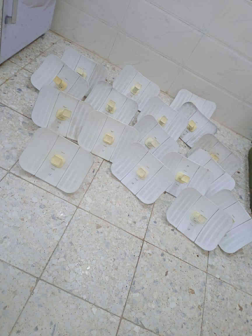 من رخصه الادمن المحترم متوفر : 
*لايت بيم شرط الشغل والضمان عدد 25 قطعه سعر القطعه 33 الف قفل 
*قطعه m2xw جديده بالباكيت استخدام يومين سعر 45 الف 
متوفر توصيل 5 الاف لكل المحافظات ***********
