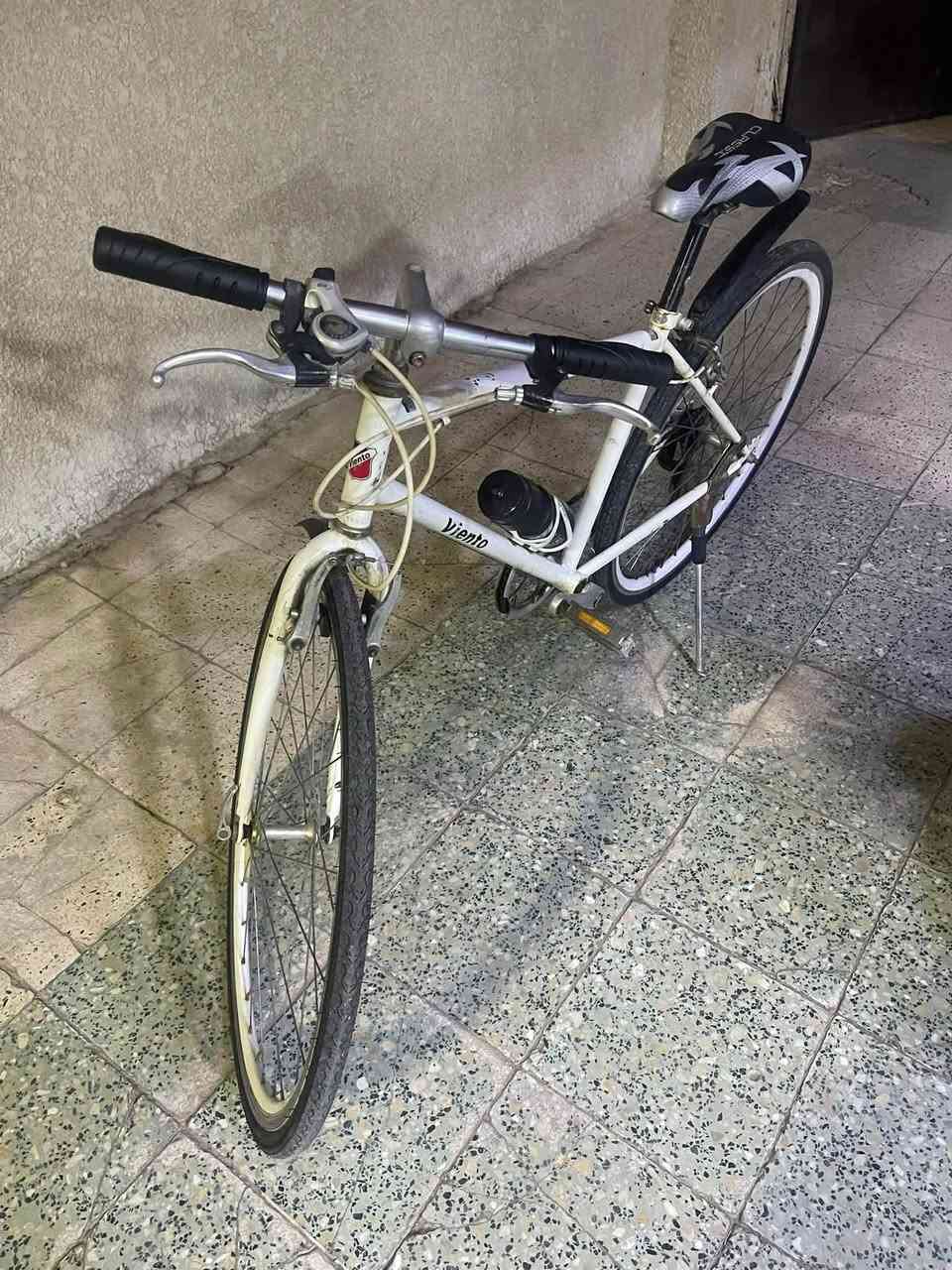 السلام عليكم شباب C700 للبيع
البايك نظيف جداً للبيع
مااعرف حجمه 
السعر 85،000
مكاني بغداد حي العامل
للاستفسار / ***********
