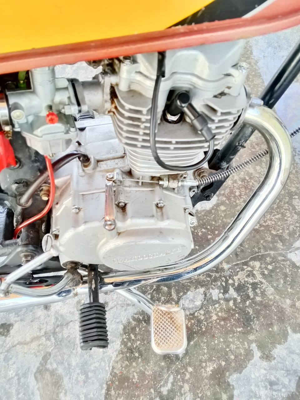 السلام عليكم دراجه للبيع اربعه كير مكان بابل حله السعر 300 وبيها مجال استفسار اكثر ***********
