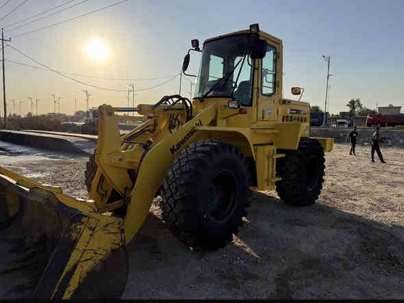 السلام عليكم Zv60 دخول جديد محرك ازوزه بم ونوزل٦سلندر فول مواصفات كير مكانيك تبريد بلادي ثلج ❄️ 
العنوان واسط الصويره ***********
