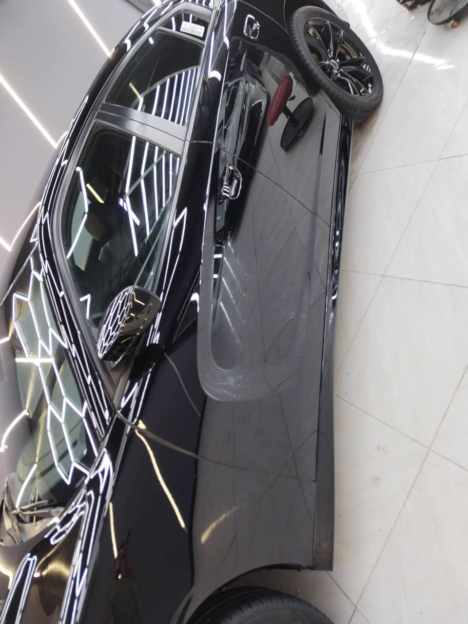 للبيع فقط بدون مراوس 
جارجر موديل 2020
محدثه SRT
تخم تاير جديد
توويل  SXT
مكينة 3600
ماشيه 58 ميل
رقم بغداد بأسمي
سنويه تنتهي 2027
ضرر السيارة: الصور في المنشور
مواصفات السيارة :
شاشة كبيره
داخل جلد
بصمة تشغيل + بصمة ابواب
بصمة صندوك
تشغيل عند بعد
كشن كهرباء
لايت عالي ناصي زنون
جنح خلفي اصلي
كامره دواره
حساسات
مكان السيارة :- بابل نادر الثالثة 
السعر 205 وبيهه مجال 
غير متواجد على الفيسبوك على الاتصال على الرقم او واتس اب 
*********** حلة, بابل
