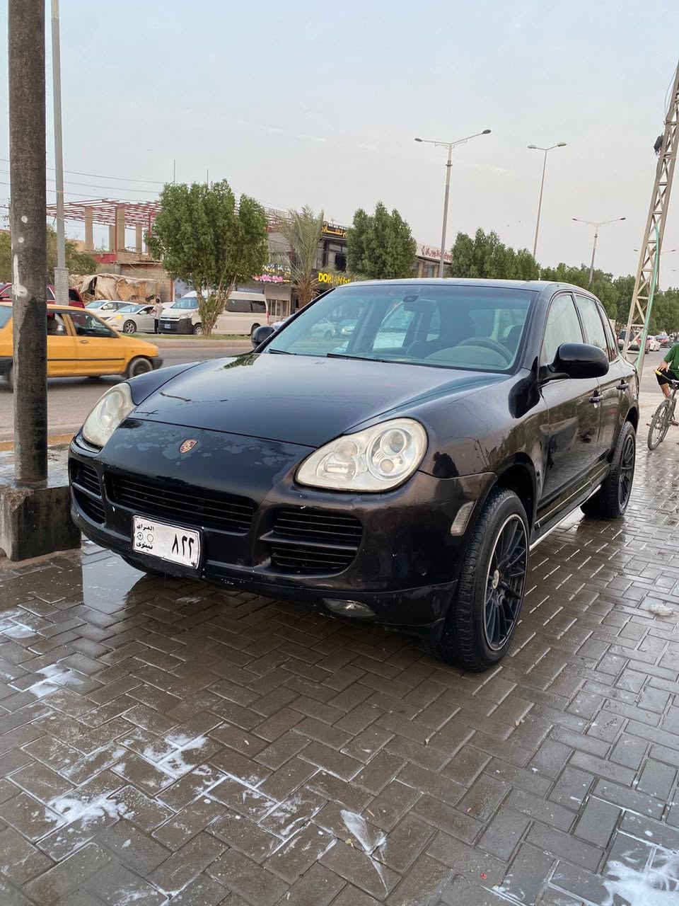 بورش موديل 2005 مكينة والكير الكزاز رقم صدامي مقفوالة 60 السرعة مكفولة من الكص والظرابة العنوان بصرة الزبير حي لاندلس *********** ترهم مراوس السعر 60 وبيهة مجال
