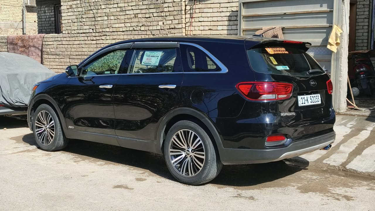 كيا سورنتو 2019 بسعر مناسب
مكينه 6 سلندر  ٧راكب 
اشاير بل مري 
رقم بغداد مشروع وطني رقم جديد 
شاشة كبيره   
سنوية بأسمي كامره دواره 
كشن كهرباء  
كاشف ضباب  اندرويد ايتو  ابل كار بلي 
تحكم استيرن فول  نظام تزحلق  
4وضعيات قيادة
  تبريد قطعتين  
حاكية ' ابلوتوث ' اوكس رادار  نقاط عمياء 
حجر بيئه بلادي 
ويل كب حجم 19
بدون ايرباك ليبل واحد
حادثه ربع الجنطه وبالعراق صارت بيه طخه بالباب خلف السايق وانصبغ
السعر: 187 وبي مجال 
مكان السيارة  بغداد البلديات
***********
