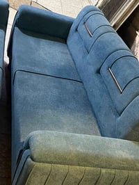 ١٠ مقعد • ما مستخدم