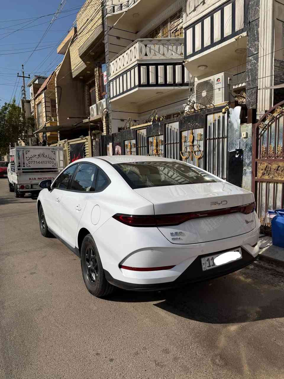 بيوادي كن بلاس داخل ابيض 
موديل 2025 ماشيه 10 الاف 
مرقم بغداد مكفوله 
العنوان بغداد بلديات 
الهاتف ***********
سعرها 18800
