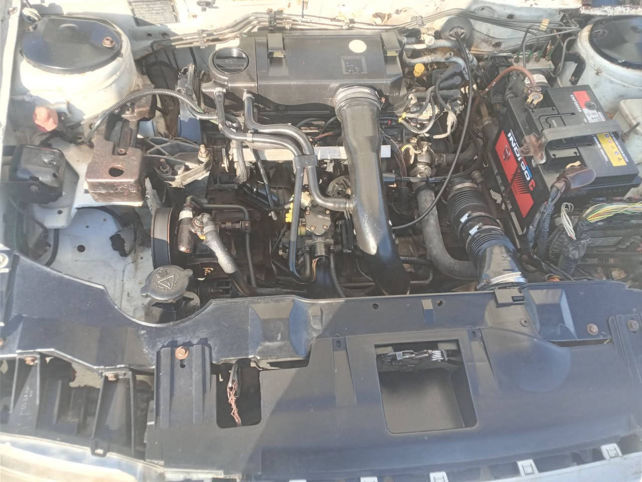 سمند سورن للبيع 
السعر ٢٢ 
للستفسار اتصل على هاذه  الرقم  
***********
