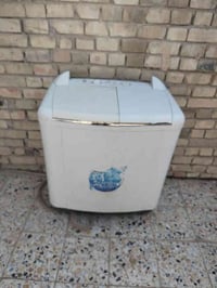 غساله للبيع نضيفه كلش ضمان سبوع السعر 60 الرقم 07782238189التصال