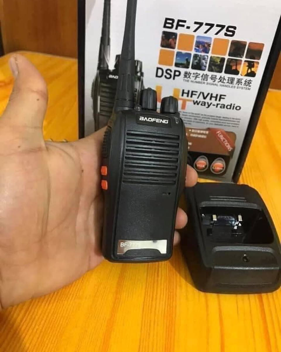 متوفر لاسلكي قطعتين معدد الوضائف للدوام او المنزل او للسفر بسعر مناسب


**إذا كنت صاحب هذا الإعلان وتريد حذفه لأي سبب، رجاءا أرسل رسالة إلى الدعم الفني**