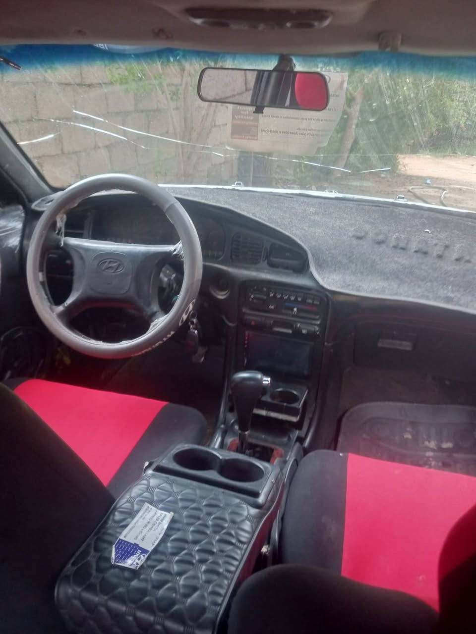 سوناته تو موديل 93 للبيع او مراوس محور كير ومحرك كورلا صاحبه موجود شرط تحويل محرك بي تنقيص مراسله أو اتصل ***********
