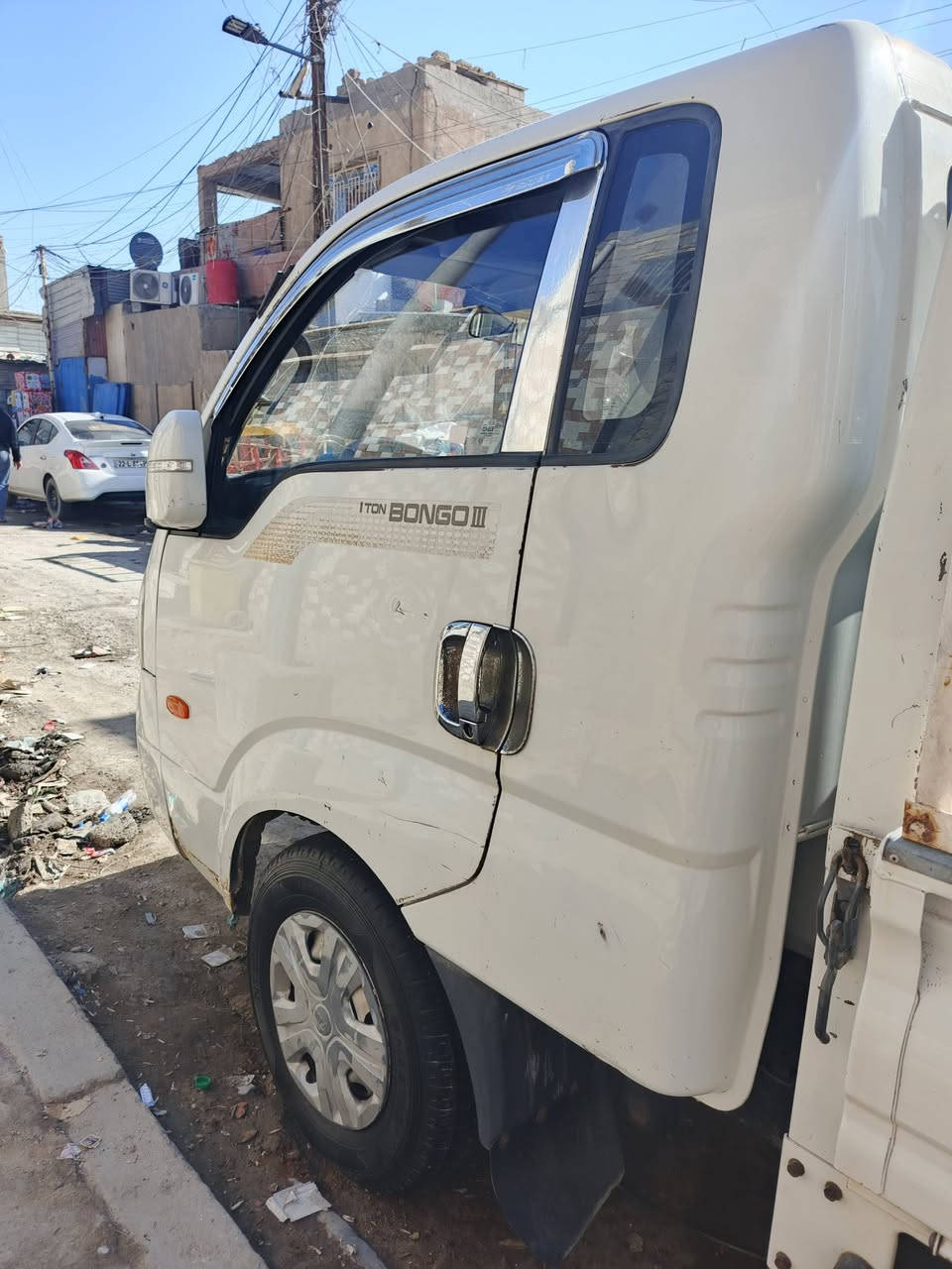 سلام عليكم كيا 14 مسكر مجول رقم بصره مكفوله مكان السياره بصره السعر ٩٥ رقم الهاتف ***********
