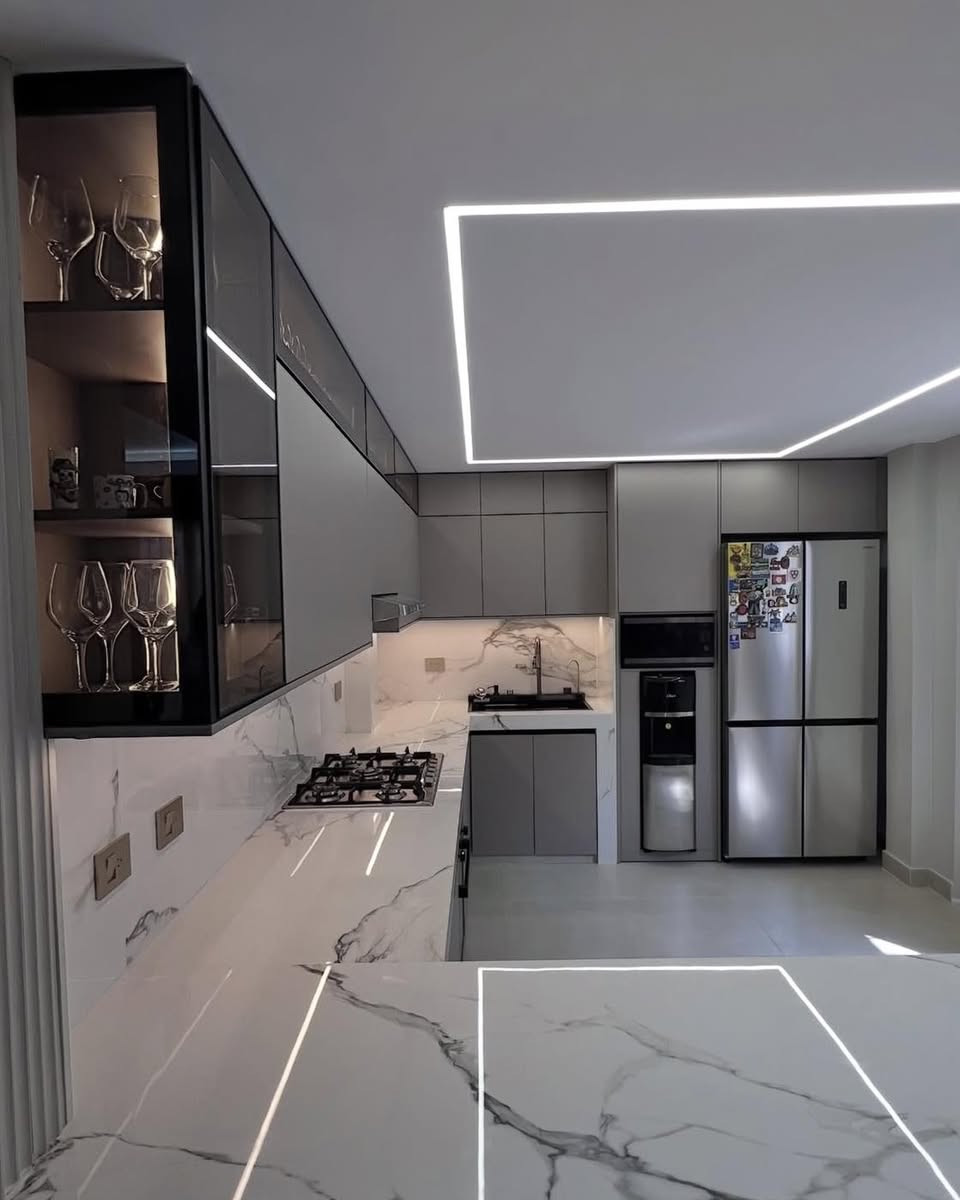 � رمضان شهر اللمة… والمطبخ هو قلبها
جدّد مطبخك بتصميم يجمع الجمال والراحة

خامات قوية ✔️

تفاصيل أنيقة ✔️

تتفيذ خلال 10 ايام ✔️

وعروض خاصة بمناسبة قدوم رمضان ✨
لأن كل إفطار جميل… يبدأ من مطبخ جميل ❤️

شركة روز للمطابخ الحديثة 

اختياركم لنا هو الخيار الصحيح 

للحجز والاستفسار  اكثر يرجى الاتصال عبر الارقام التالية 

‏              

0774 283 1131

0783 738 5258

او زيارة موقعنا الكائن  بغداد العامرية شارع العمل الشعبي بجانب صيدلية المعروف 

#مطابخ_مودرن #ديكورات_بغداد #ترند #مطابخ_بغداد #بغداد_بصرة_موصل_الكويت_الخليج_دبي_الامارات_السعودية_العراق_حلوات_لبنان_سوريا_فلسطين #التصوير #ريلزات #ديزاين_راقي #الجميع #مطبخ #بغداديات #مطابخ #البصرة #فيسبوك #مطبخي #شركة #ديكورات_مودرن #جودة_عالية #الانبار #النيزك_للمطابخ #مطابخ_حسب_الطلب #مطبخ_عملي #تصميم_مطبخ #مطابخ_فخمة #مطابخ_راقيه #ديكور_راقي #العراق #النجف #بيت #تصوير
