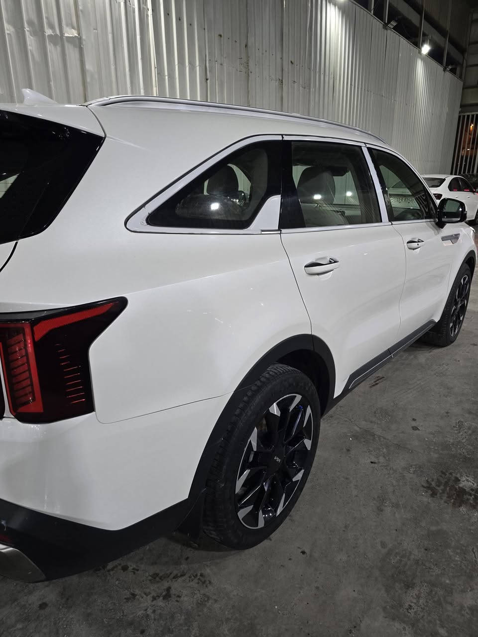 السلام عليكم للبيع سورنتو 2024 جديده مكفوله مواصفاتها بانوراما داتا شو بصمه كير موس سته سلندر سبعه راكب صندوك كهرباء 3 قطع تبريد كراسي كهرباء دشبول الوان السياره جديده ومكفوله من الفتح والصبغ والبارد والتبدل ماشيه 40 الف حقيقي السياره باسمي تحويل ثاني يوم رايدها ب315 وبيها مجال للشراي للاستفسار الاتصال ***********
