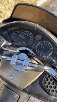 فورزة 0.8
للبيع ماطور كامل
دبلات امامي خلفي جديد
دسكات بوربرينات جديد
فقط يحتاج دبو بريك خلفي
للتواصل
***********
