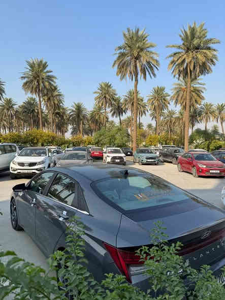 السلام عليكم النترا موديل 2024 وارد امريكي مرقم اربيل باسمي 
حادثها خلفي نص جاملغ ونص من الباب بدون ايرباك 

مواصفاتها 
محرك 2000 دوش 
داخلها لون رصاصي 
بصمه 
تشغيل عن بعد 
تحكم ستيرن 
شاشه ديجتل متصله 
فتحه سقف 
هاند بريك بصمه 
كشنات  تدفئه 
تحديد مسار 
تثبيت سرعه 
نقطه عمياء 
رادارات جانبيه 
ورادار خلفي وامامي 
3 انظمه قياده 
السياره كامله مابيها اي نقص 
السياره ماشيه 21 الف كيلو 

 السعر 182 ورقه كلمن بيع بكيفه اذا عجبك سعري راسلني وبخدمتك 
مكان السياره بغداد / بغداد الجديده 
 متواجد عل فيس وعلى هذا الرقم( ‭(0770 889 5403‬
